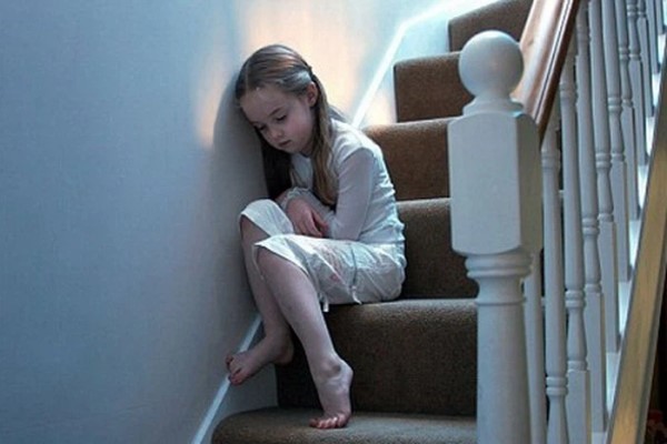 Bệnh trầm cảm trẻ em: Đâu là dấu hiệu nhận biết sớm căn bệnh của xã hội hiện đại
